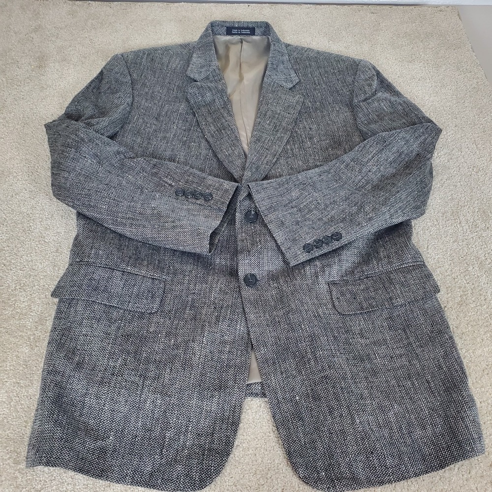 Stafford Men's Blazer Sport Coat 100% Silk Size 44R Black Herringbone Tweed
